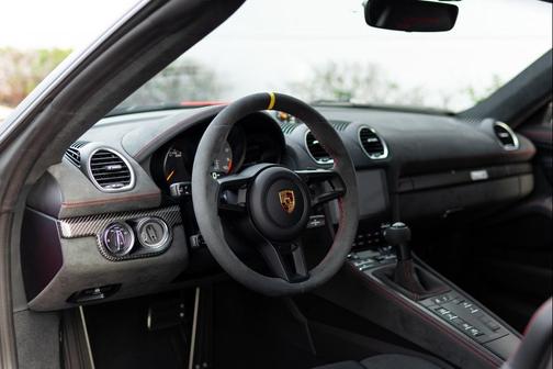 2025 Porsche 718 Spyder RS