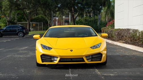 2017 Lamborghini Huracan LP580-2