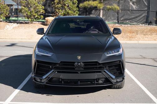 2024 Lamborghini Urus S