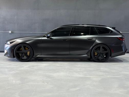 2025 BMW M5 Base