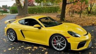 2022 Porsche 718 Cayman GT4