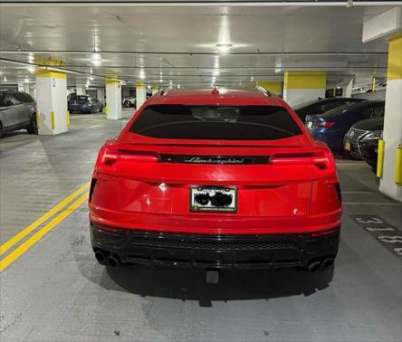 2020 Lamborghini Urus SUV