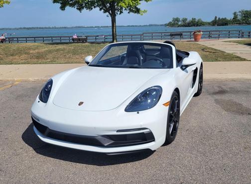 2025 Porsche 718 Boxster GTS 4.0