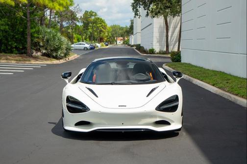 2024 McLaren 750S Spider