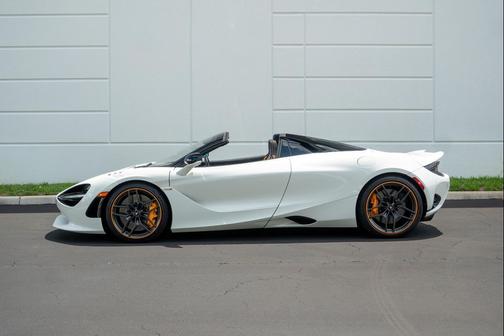 2024 McLaren 750S Spider