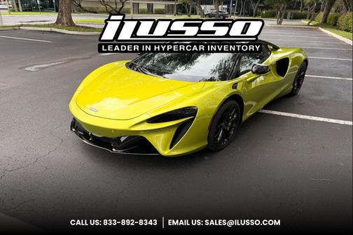 2023 McLaren Artura Coupe