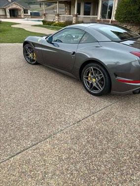 2017 Ferrari California T