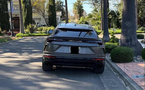 2022 Lamborghini Urus SUV