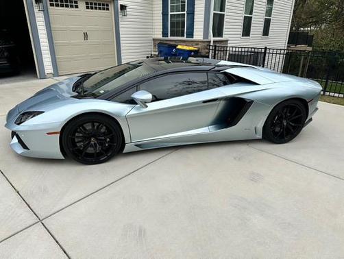 2013 Lamborghini Aventador LP700-4