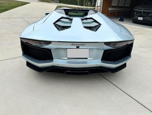 2013 Lamborghini Aventador LP700-4