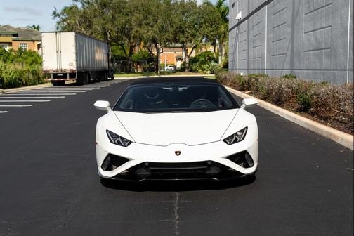 2021 Lamborghini Huracan EVO Spyder