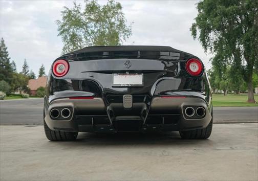 2014 Ferrari F12berlinetta Base