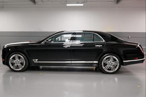 2013 Bentley Mulsanne Sedan