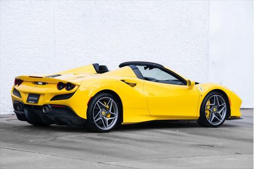 2022 Ferrari F8 Spider F8 Spider