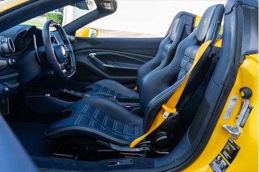 2022 Ferrari F8 Spider F8 Spider