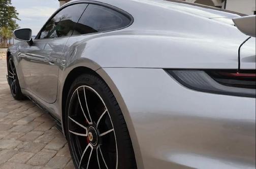 2022 Porsche 911 Turbo