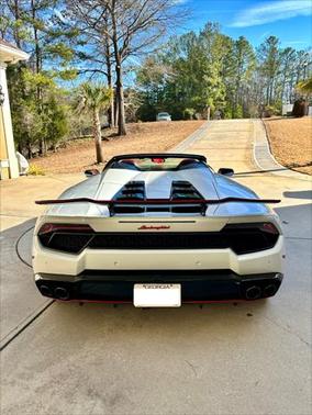 2017 Lamborghini Huracan LP580-2S