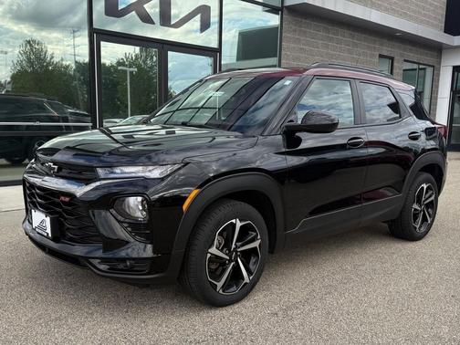 Mosaic Black Metallic 2022 Chevrolet Trailblazer RS