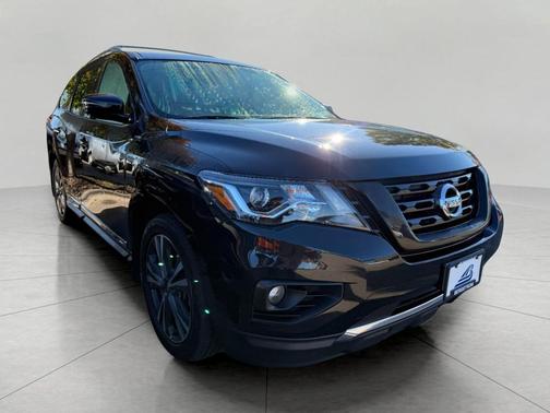 2019 Nissan Pathfinder Platinum