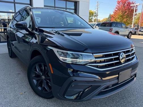 2024 Volkswagen Tiguan 2.0T SE 4MOTION
