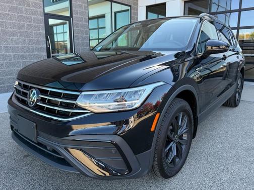 2024 Volkswagen Tiguan 2.0T SE 4MOTION