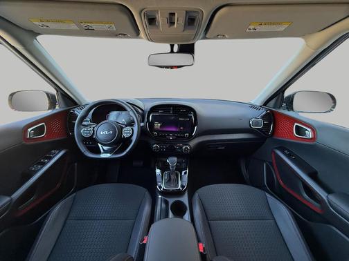 2025 Kia Soul GT-Line