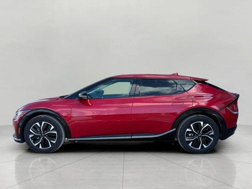 2022 Kia EV6 Wind