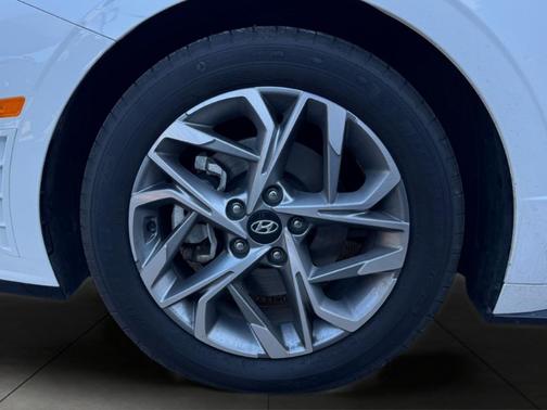 2020 Hyundai SONATA SEL