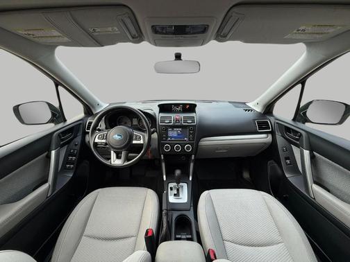 2017 Subaru Forester 2.5i