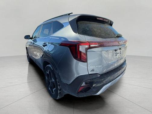 2024 Kia Seltos EX