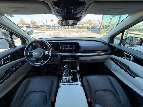 2024 Kia Carnival SX Prestige