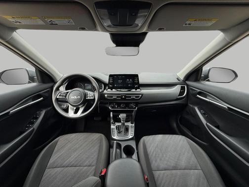 2023 Kia Seltos LX