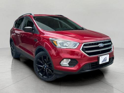 RUBY RED TINTED CC METALLIC 2017 Ford Escape SE