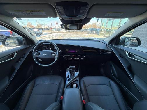 2024 Kia Niro EX