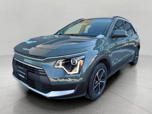2024 Kia Niro EX