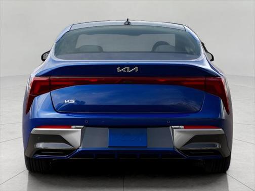 2025 Kia K5 EX