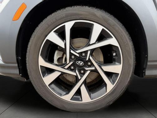 2023 Hyundai KONA Limited