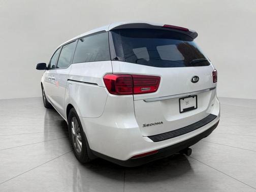 2020 Kia Sedona LX