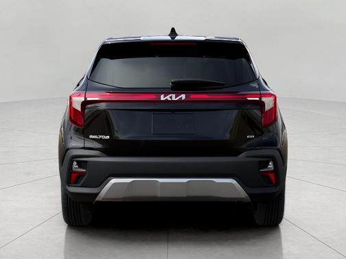 Fusion Black 2026 Kia Seltos LX