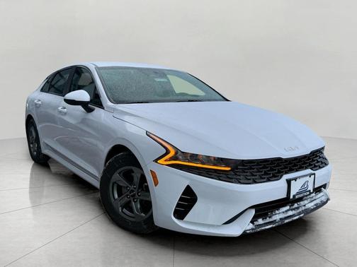 2022 Kia K5 LXS