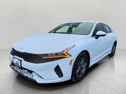 2022 Kia K5 LXS