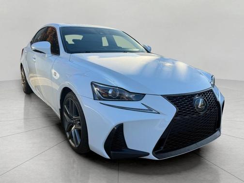 2018 Lexus IS 300 Base