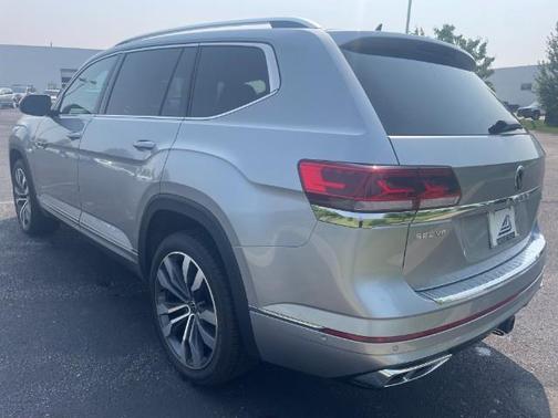 2023 Volkswagen Atlas 3.6L SEL Premium