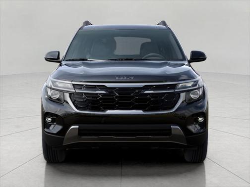 2025 Kia Seltos X-Line
