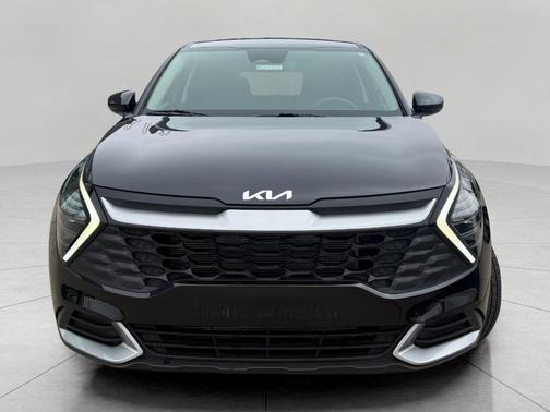 Ebony Black 2025 Kia Sportage LX