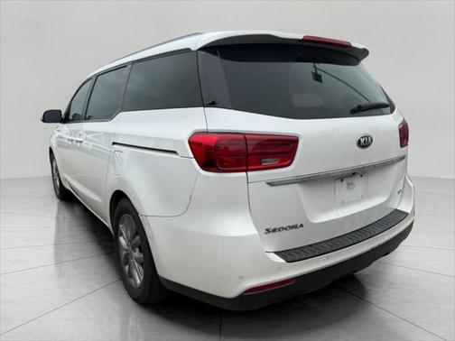 2021 Kia Sedona EX
