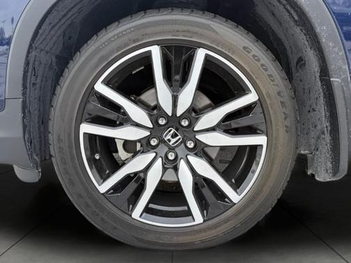 2019 Honda Pilot Touring 8-Passenger