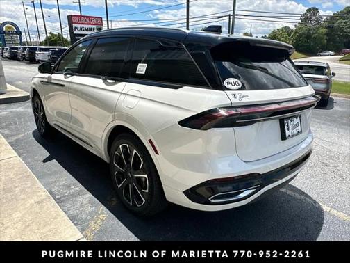 2025 Lincoln Nautilus Reserve
