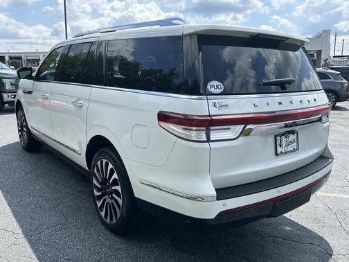 2024 Lincoln Navigator Black Label