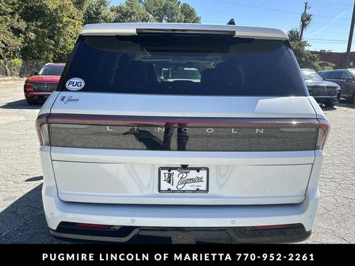 2025 Lincoln Navigator Reserve